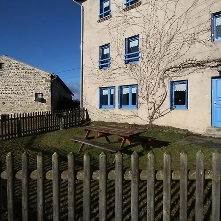 Maison De Village Independante Avec Cour Fermee Et Garage - Proche Sites Medievaux Et Nature - Fr-1-582-61