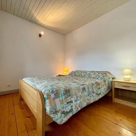 Maison De Village Independante Avec Cour Fermee Et Garage - Proche Sites Medievaux Et Nature - Fr-1-582-61 度假居